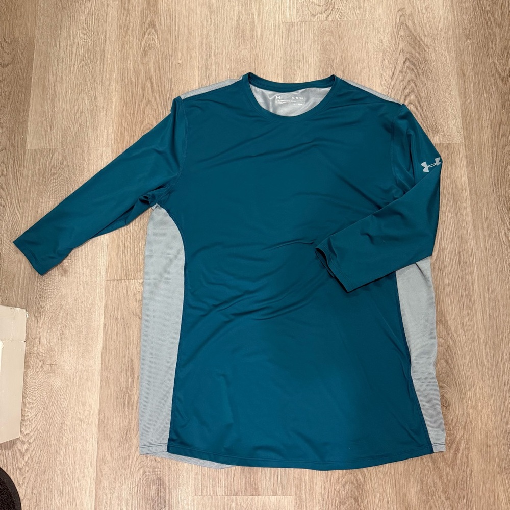 Under Armour Men's Blue and Gray Long Sleeve Tee